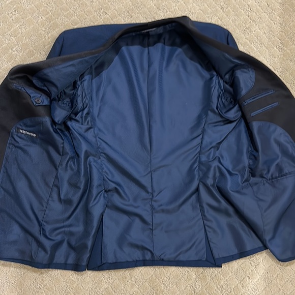 Italian Navy Tuxedo, Coat: 44 L Pants: 38 W - Picture 2 of 5